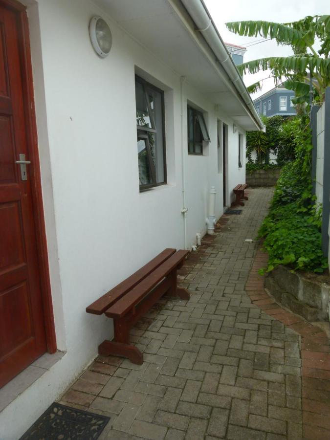 Eland Place Self Catering Guest House Beacon Bay Экстерьер фото